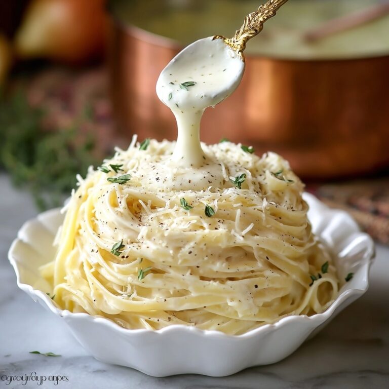 Rich and Creamy Homemade Alfredo Sauce Recipe
