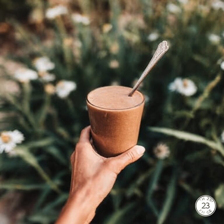 Chocolate Cherry Spinach Smoothie Recipe