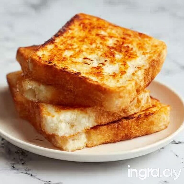 Raising Cane’s Style Garlic Butter Texas Toast Recipe